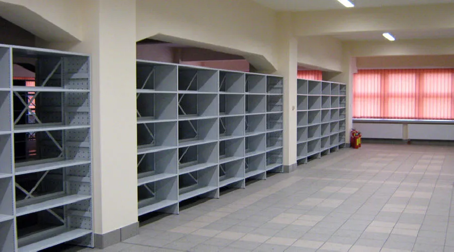 Kilnojamųjų stelažų, mobilių spintų, metalinių sandėlio biuro baldų gamintojas, Lenkija